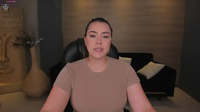 MartinnaBonnet online show from 2, 1, 2025