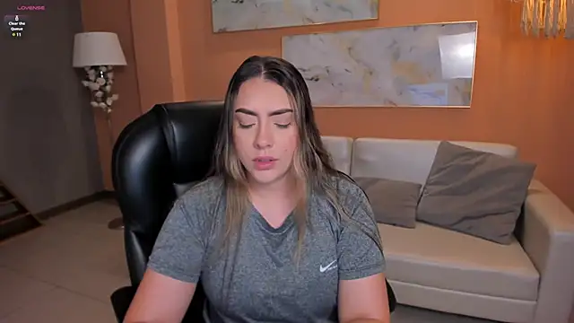 MartinnaBonnet online show from 6, 1, 2025