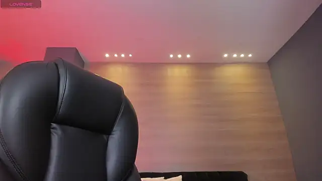 MartinnaBonnet online show from 7, 1, 2025