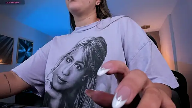 MartinnaBonnet online show from 13, 1, 2025