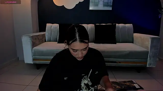 MartinnaBonnet online show from 3, 2, 2025