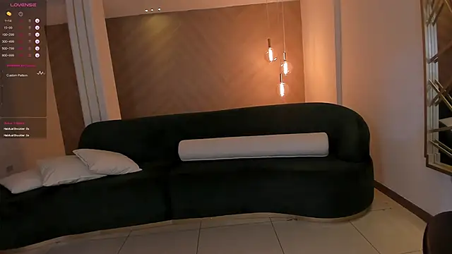 MartinnaBonnet online show from 19, 2, 2025