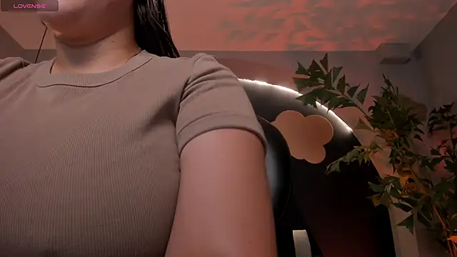 MartinnaBonnet online show from 10, 3, 2025