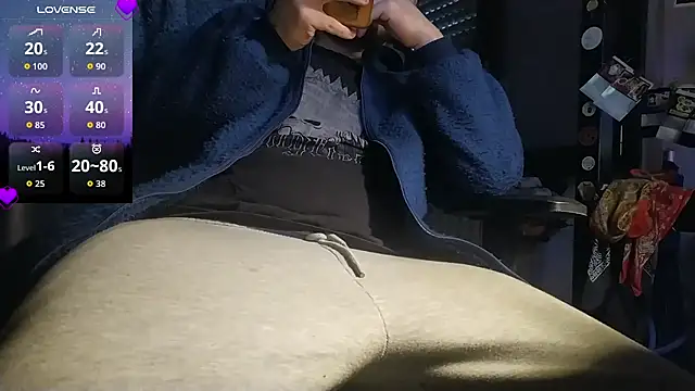 Purple Flamingo online show from 2, 12, 2025