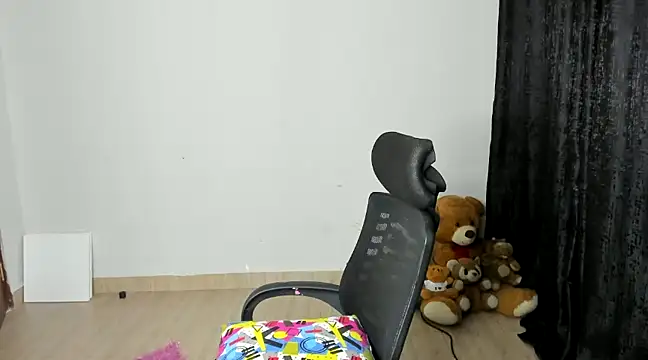 Snapshot of _Hello_Titty_ chatting on 18, 2, 2025 Hello Titty online show from 18, 2, 2025