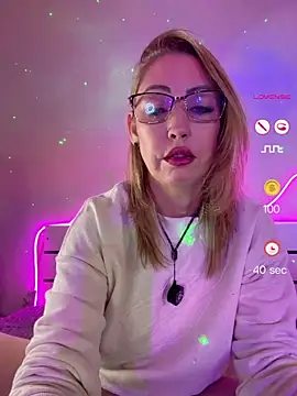 RAIRAsexy online show from 19, 5, 2026
