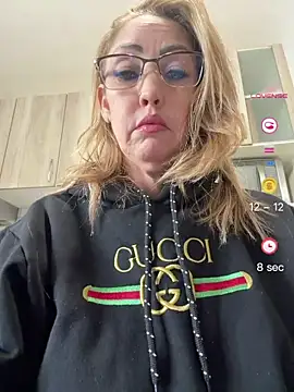 RAIRAsexy online show from 25, 5, 2026