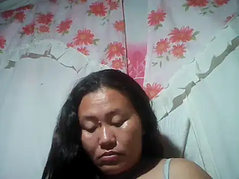 Snapshot of Sexyhorney4u chatting on 8, 12, 2024 Sexyhorney4u online show from 8, 12, 2024