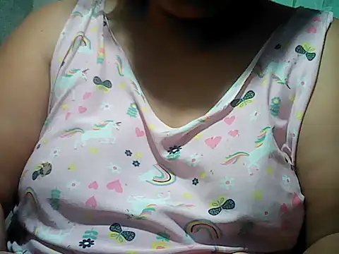 Snapshot of Sexyhorney4u chatting on 7, 4, 2026 Sexyhorney4u online show from 7, 4, 2026