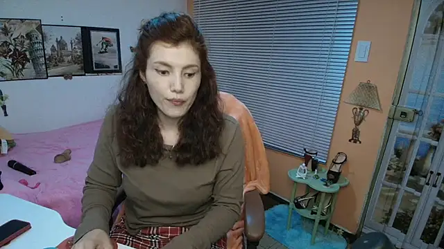 Snapshot of jrcamila chatting on 5, 10, 2025 jrcamila online show from 5, 10, 2025