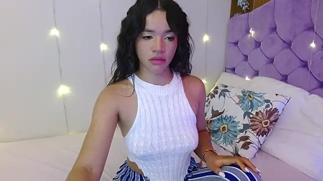 Snapshot of kiarablue chatting on 13, 1, 2025 kiarablue online show from 13, 1, 2025