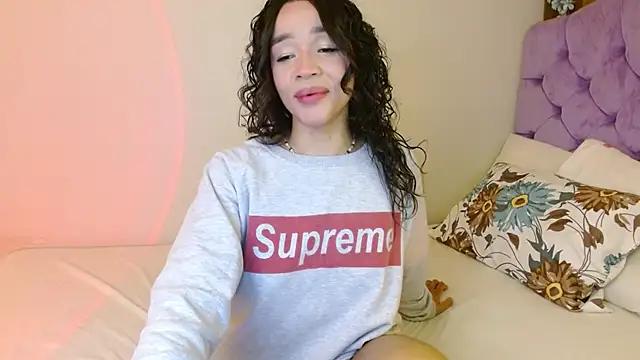 Snapshot of kiarablue chatting on 12, 9, 2025 kiarablue online show from 12, 9, 2025