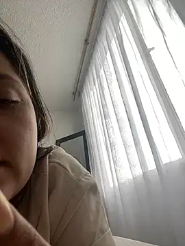 Snapshot of conhy_lehee chatting on 2, 12, 2024 conhy lehee online show from 2, 12, 2024