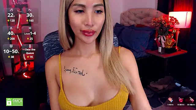 BunnieAngel online show from 5, 3, 2025