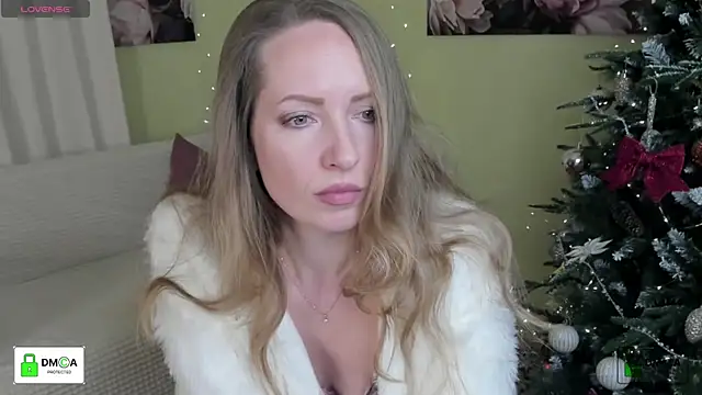 Snapshot of Queenymel chatting on 11, 1, 2026 Queenymel online show from 11, 1, 2026