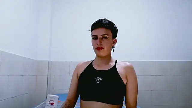 Snapshot of Cocain_Atenea chatting on 4, 4, 2026 Cocain Atenea online show from 4, 4, 2026