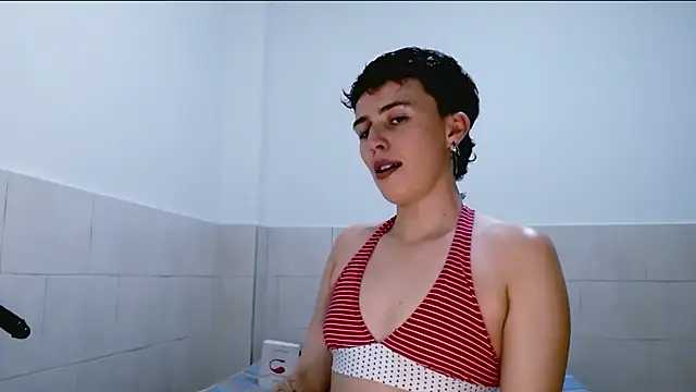 Snapshot of Cocain_Atenea chatting on 7, 4, 2026 Cocain Atenea online show from 7, 4, 2026