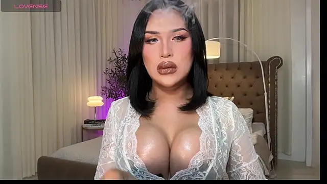 Your Majesty Tyra online show from 20, 2, 2026