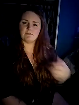 LunaaLovely online show from 23, 2, 2026