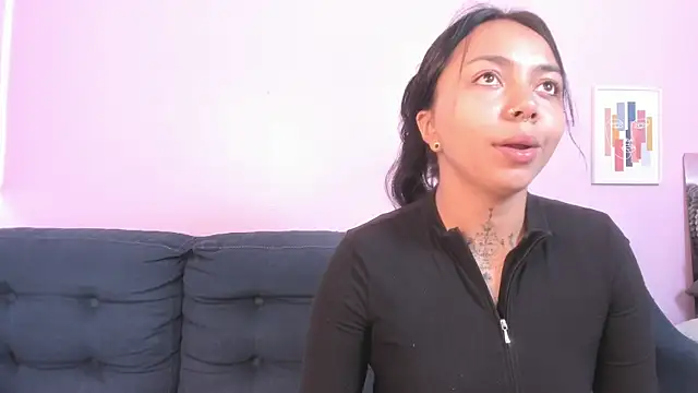 miss soffi  online show from 13, 7, 2026