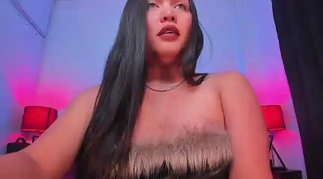 Snapshot of Jh3na chatting on 31, 12, 2024 Jh3na online show from 31, 12, 2024