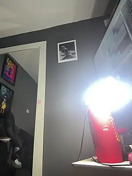 blackdrey18 online show from 28, 2, 2025