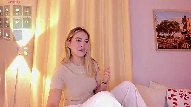 Assh lee  online show from 18, 12, 2025