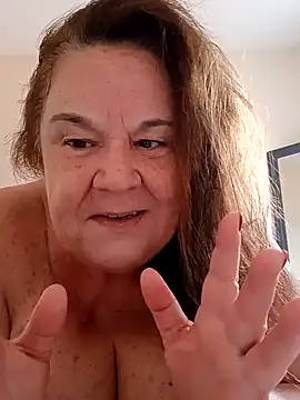 Yaya Mineira online show from 22, 1, 2025