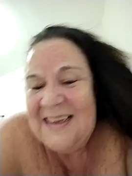 Yaya Mineira online show from 17, 9, 2025