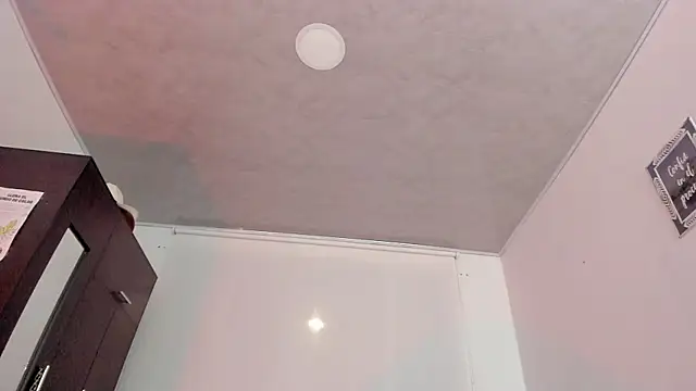 alicia rouusel online show from 19, 3, 2025