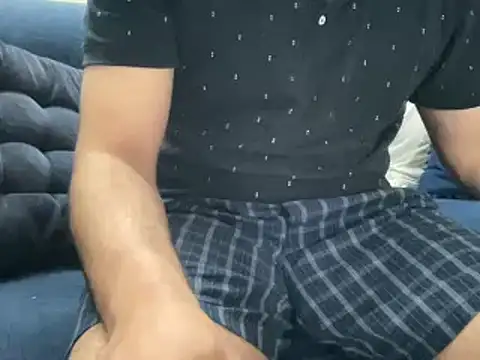 Snapshot of browndick266 chatting on 1, 5, 2026 browndick266 online show from 1, 5, 2026