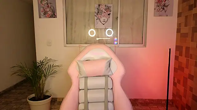 sexyladyy  online show from 18, 1, 2025