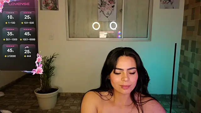 sexyladyy  online show from 13, 2, 2025