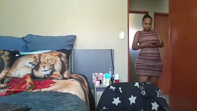 Snapshot of EbonySeductressx chatting on 22, 10, 2025 EbonySeductressx online show from 22, 10, 2025