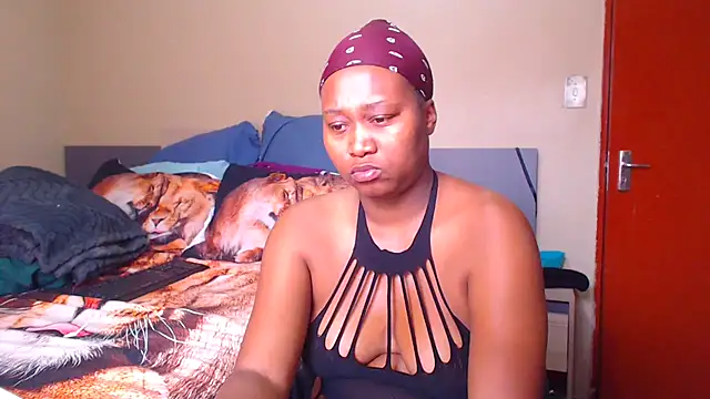 Snapshot of EbonySeductressx chatting on 17, 11, 2025 EbonySeductressx online show from 17, 11, 2025