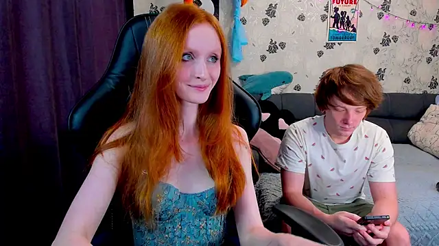 Snapshot of lakmsrrrmrrr chatting on 5, 3, 2025 lakmsrrrmrrr online show from 5, 3, 2025