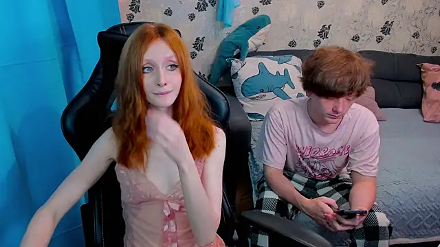 Snapshot of lakmsrrrmrrr chatting on 2, 10, 2025 lakmsrrrmrrr online show from 2, 10, 2025