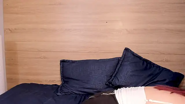 madelaine blosson online show from 16, 2, 2026