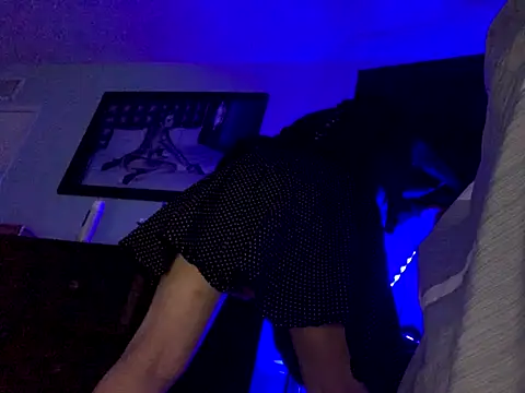 Snapshot of Kik_SickSlut88 chatting on 6, 10, 2025 Kik SickSlut88 online show from 6, 10, 2025