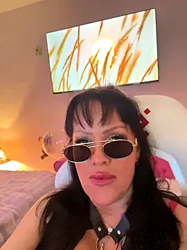 Lolaley2 online show from 23, 11, 2025