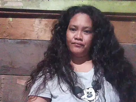 Snapshot of Ericababes chatting on 5, 4, 2026 Ericababes online show from 5, 4, 2026