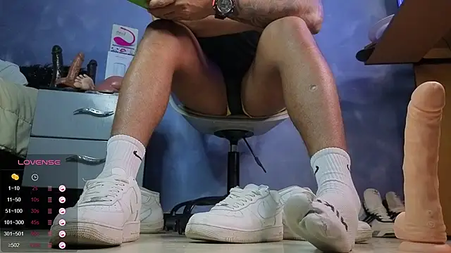 TomLover 12 online show from 27, 2, 2026