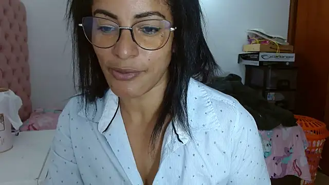 kateleyagrey online show from 20, 3, 2025