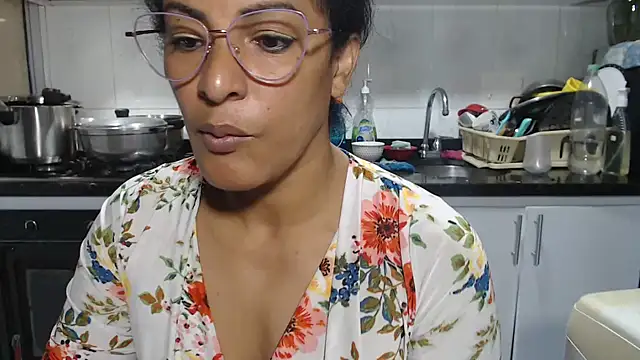 Snapshot of kateleyagrey chatting on 7, 2, 2026 kateleyagrey online show from 7, 2, 2026