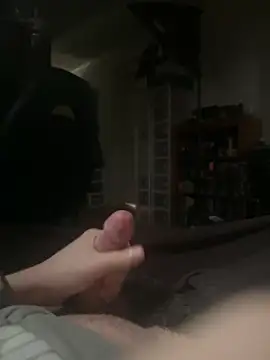 Snapshot of whitestroker chatting on 4, 12, 2025 whitestroker online show from 4, 12, 2025