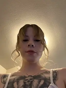 BiancaValentina online show from 25, 6, 2026