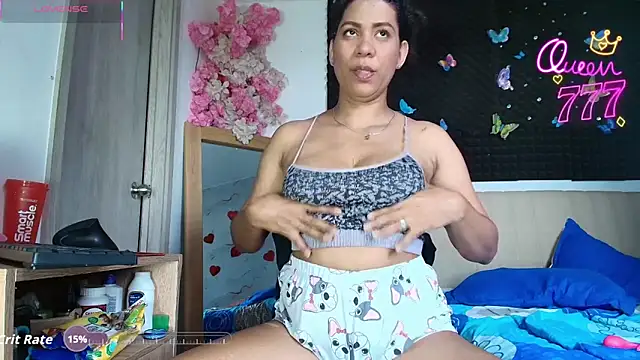 Snapshot of Hot_Brunette34 chatting on 8, 7, 2026 Hot Brunette34 online show from 8, 7, 2026