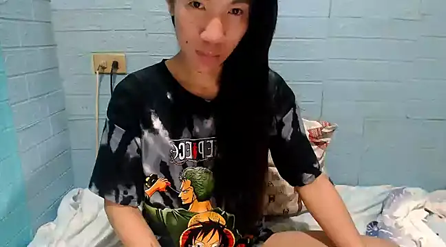 Snapshot of AsianNaughtiesMistress chatting on 6, 1, 2025 AsianNaughtiesMistress online show from 6, 1, 2025