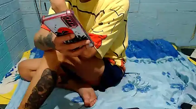 Snapshot of AsianNaughtiesMistress chatting on 15, 1, 2025 AsianNaughtiesMistress online show from 15, 1, 2025