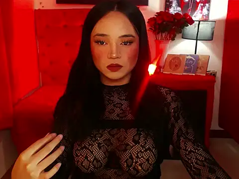 Snapshot of ErinSmith7inches_TS chatting on 5, 10, 2025 ErinSmith7inches TS online show from 5, 10, 2025